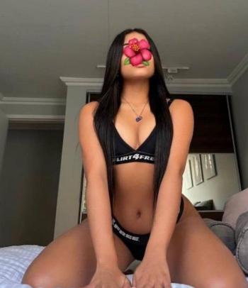 Blanca, 25  female escort, Fort Collins