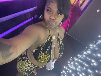 Suga~Suga, 22  female escort, Fort Collins